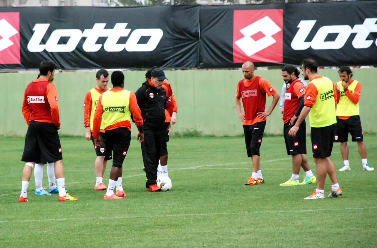 Adanaspor \'Tavşanlı\'ya Bileniyor