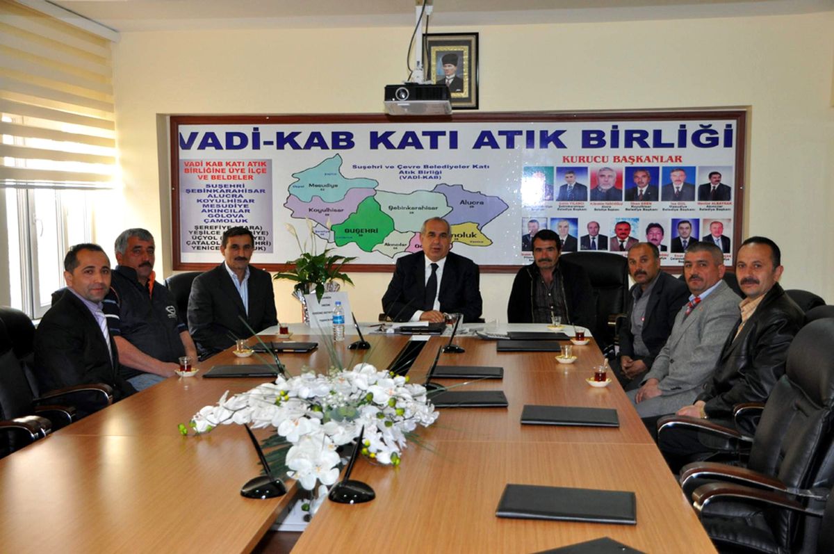 Belediye İşçilerinden Başkan\'a Zam Teşekkürü