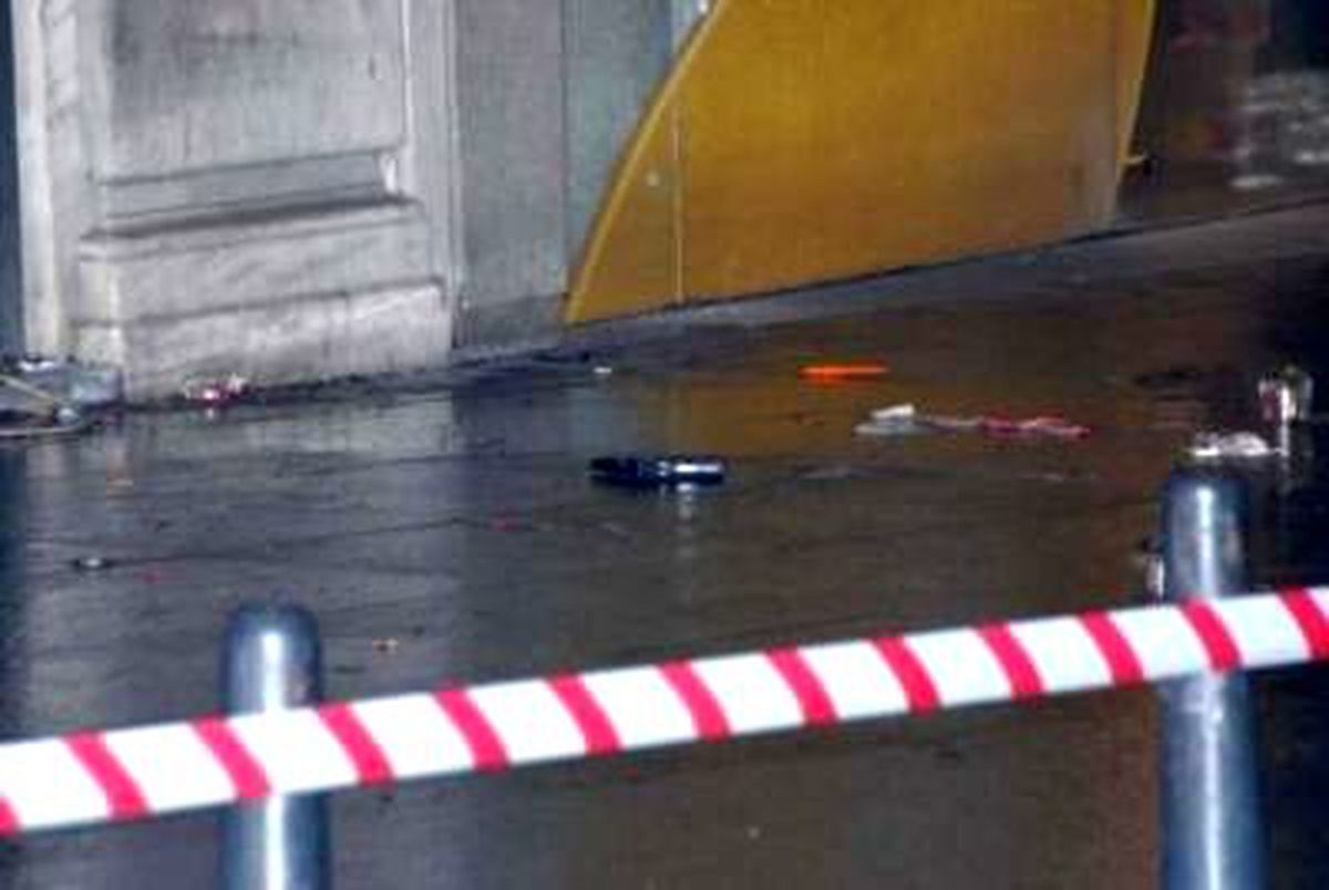 Beyoğlu\'nda Bara Silahlı Saldırı