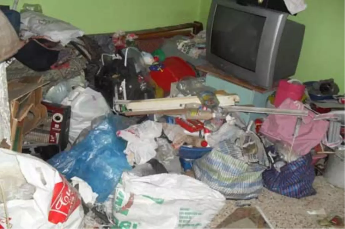 Bir Vatandaşın Evi Daha Temizlendi