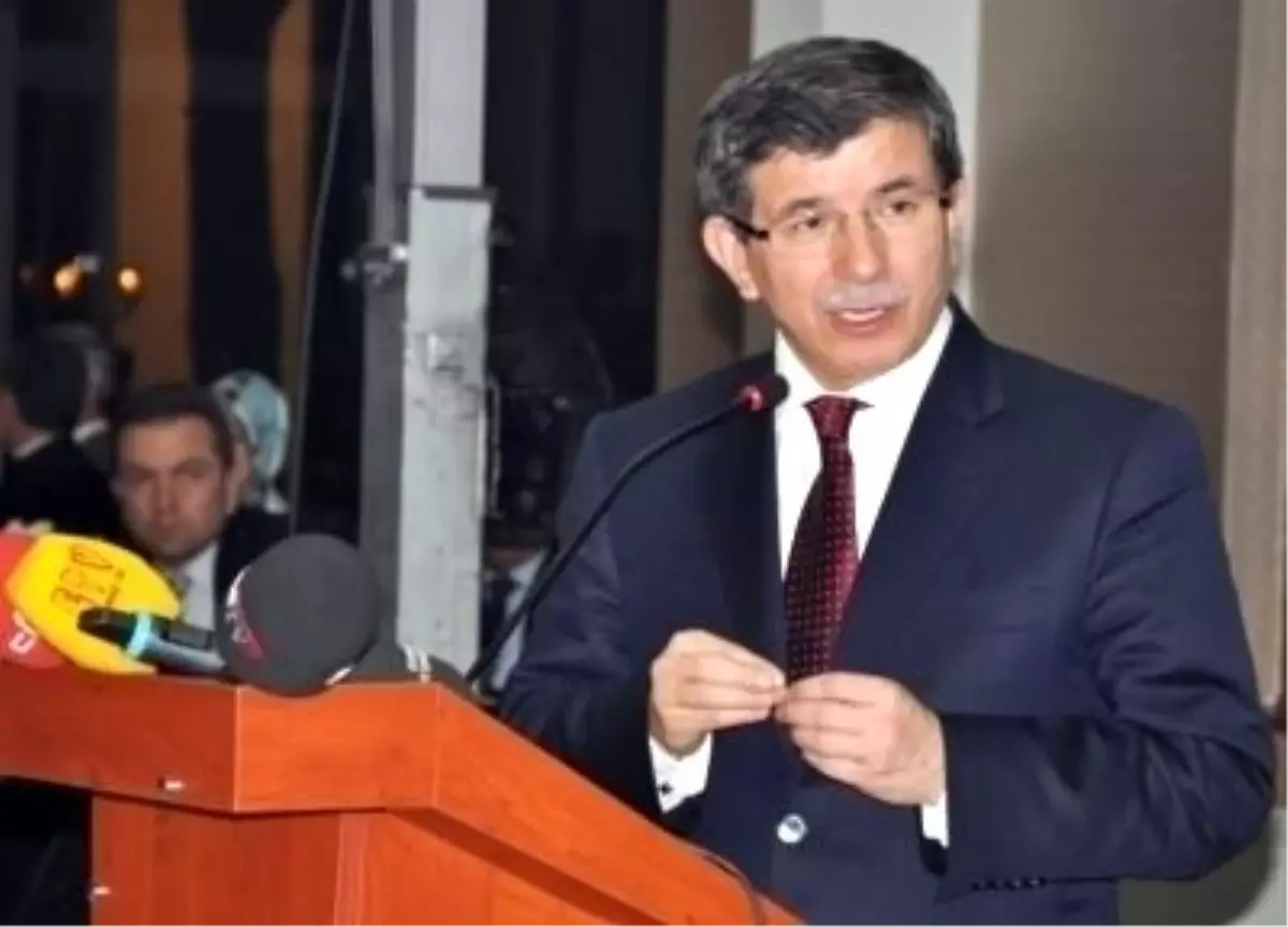 Davutoğlu, G-8 Dışişleri Bakanlarına Video Konferansla Hitap Edecek