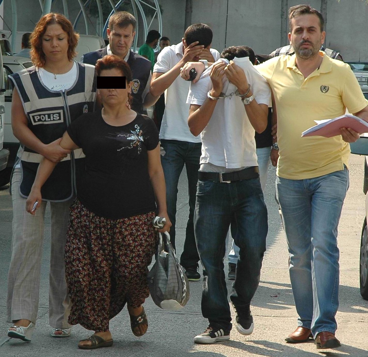 Fuhuş Davası Kızın Yaşı 17 Çıkınca Düştü
