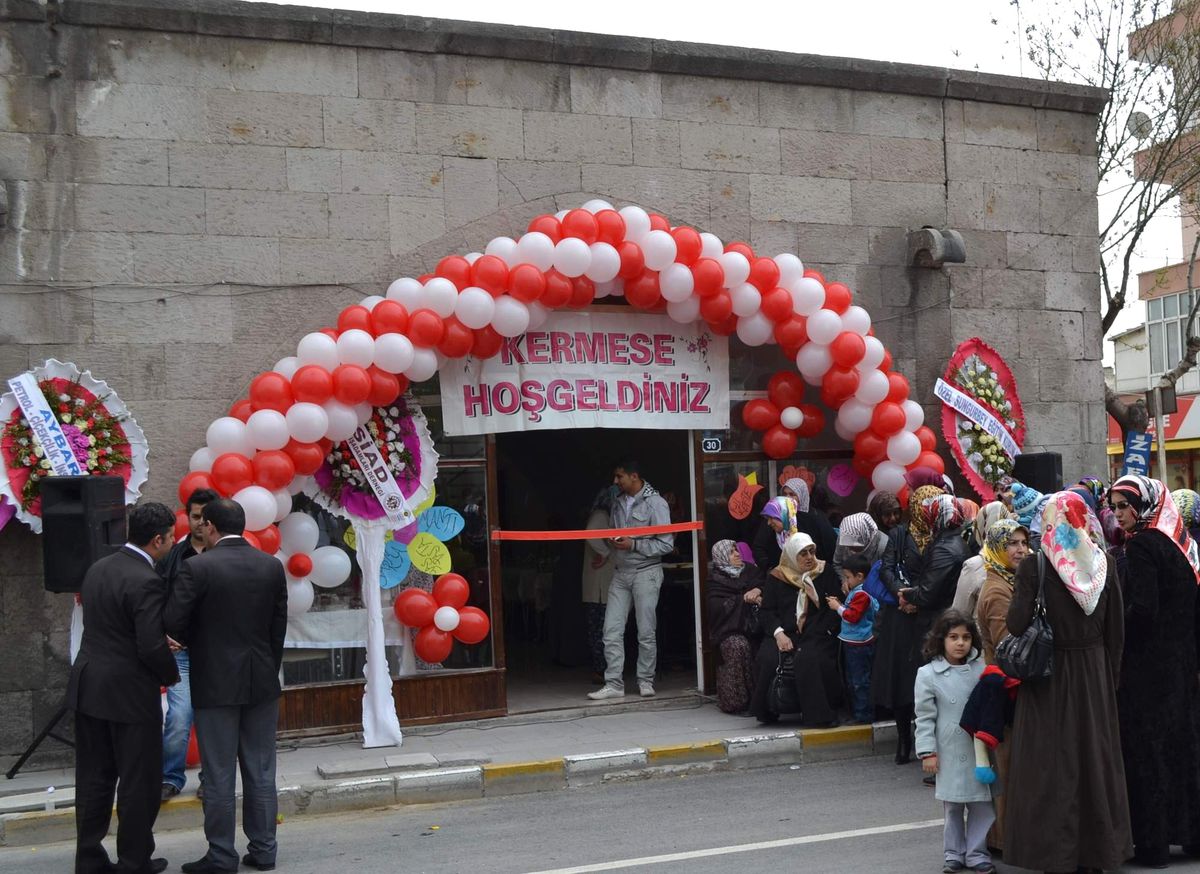 İhtiyaç Sahibi Öğrenciler Yararına Kermes