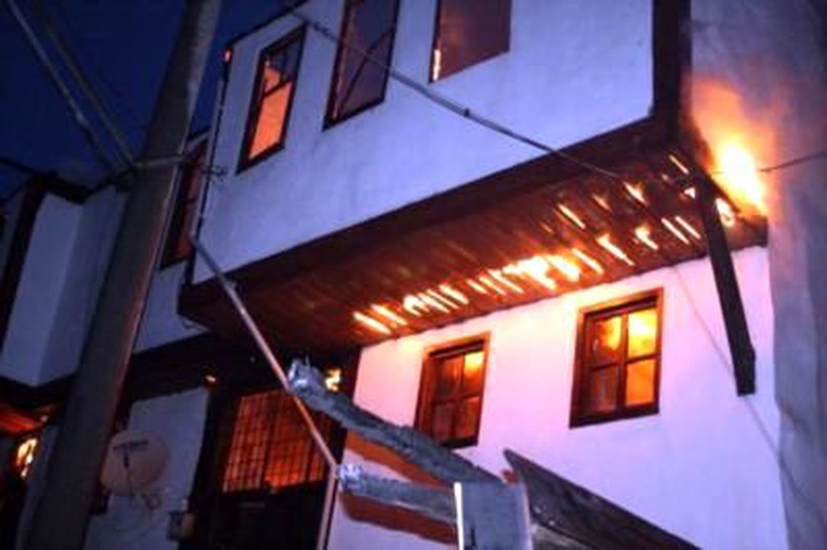 İnebolu'da Tarihi Binada Yangın