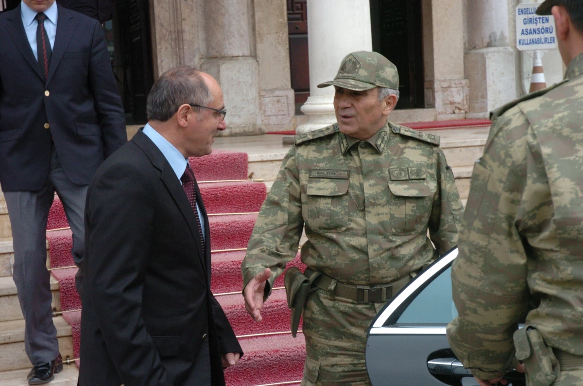 Jandarma Genel Komutanı Bolu Valisini Ziyaret Etti