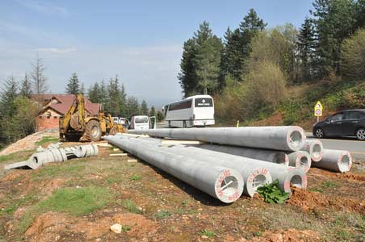 Kartepe Dağ Yolu Aydınlanıyor