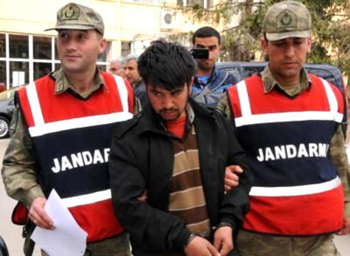 Kız Kardeşlerine Tecavüz Ettiği İddiasıyla Tutuklandı
