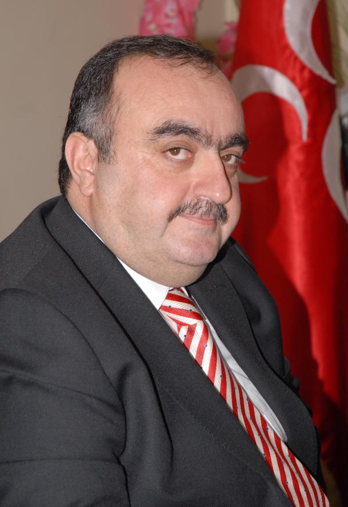 MHP İl Başkanı Eke\'den Elitaş\'a: Rotan Da, Kıblen de Belli Değil
