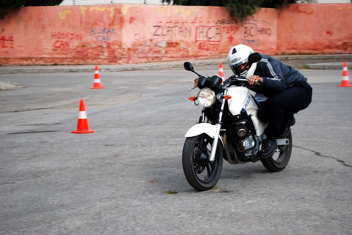 Motosikletli Yunus Timleri Salihli\'de Eğitime Başladı