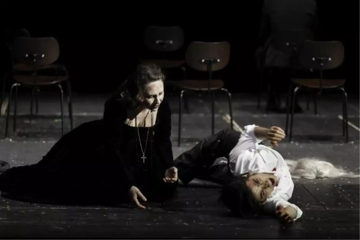 Türk Tenora İsveç'te Büyük İlgi