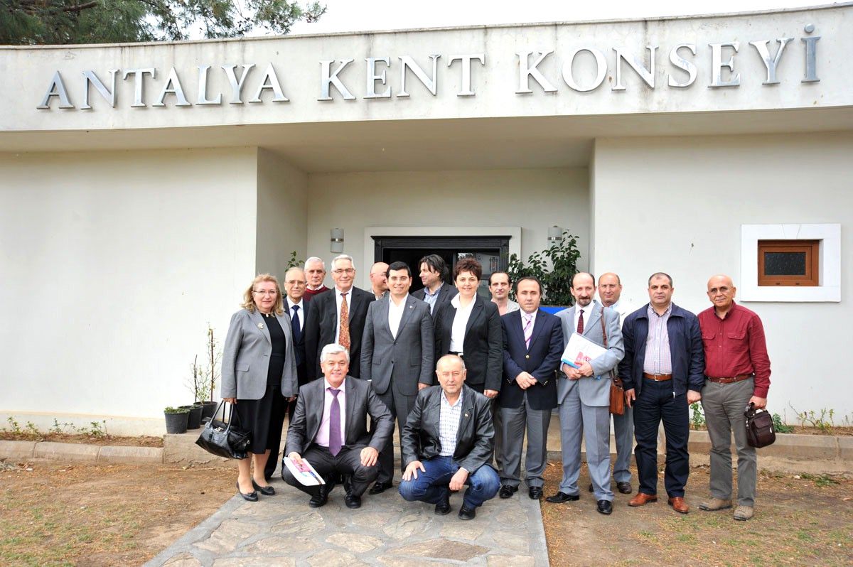 Tütüncü Kent Konseyi Üyelerine Çalışmalarını Anlattı