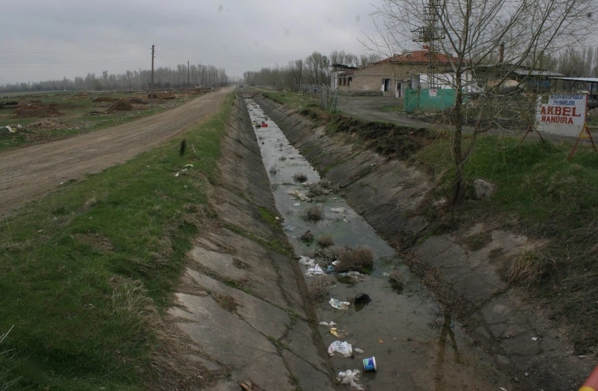 Barajın Kapakları Açıldı, Vatandaş Mağdur Oldu