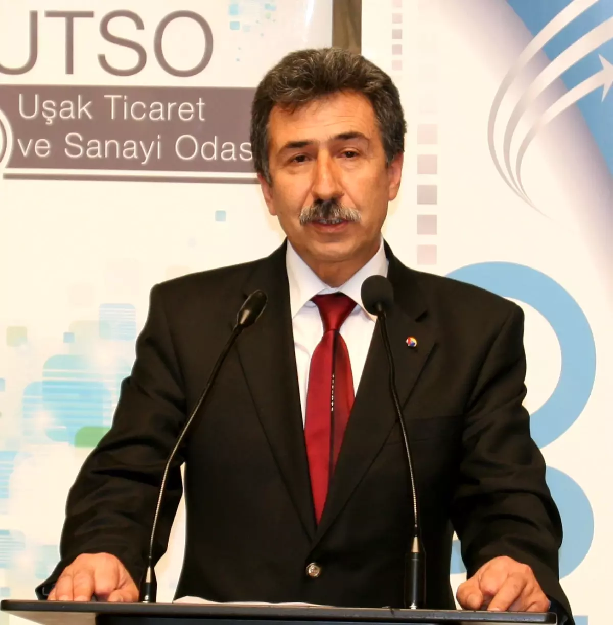 Expo 2020 Uşak\'ta Masaya Yatırıldı