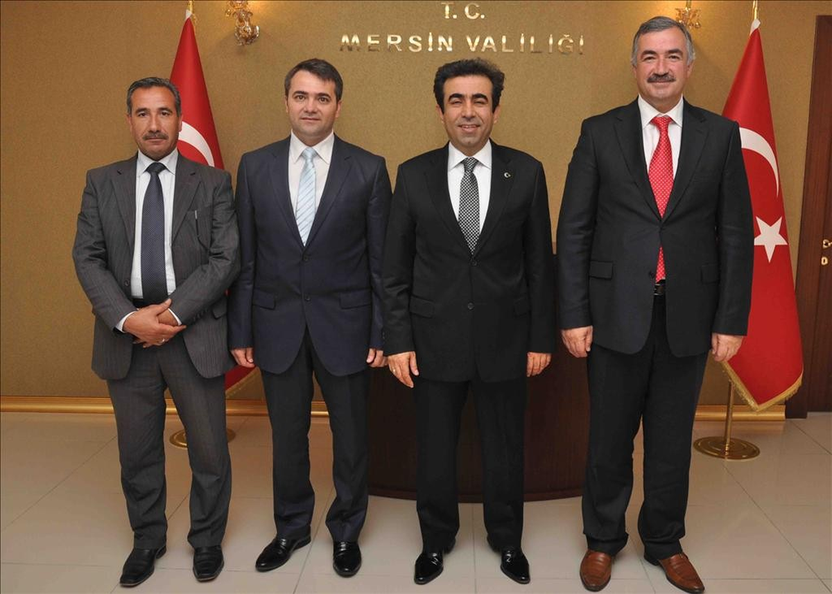 Kahta Kaymakamı ve Belediye Başkanından Güzeloğlu\'na Ziyaret