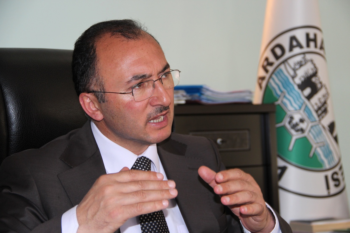 Kent Görünümünü Bozan Ahırlar Kent Dışına Çıkartılacak