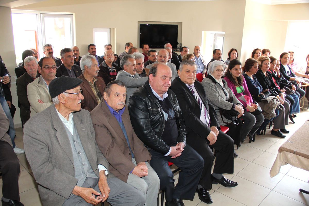 Nazilli CHP\'de Devir Teslim Töreni