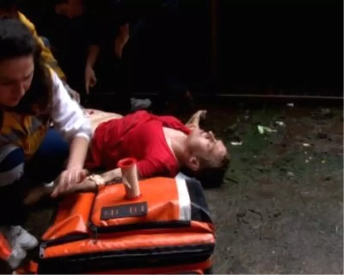 Polisten Kaçan Alman Travesti Vurularak Durduruldu