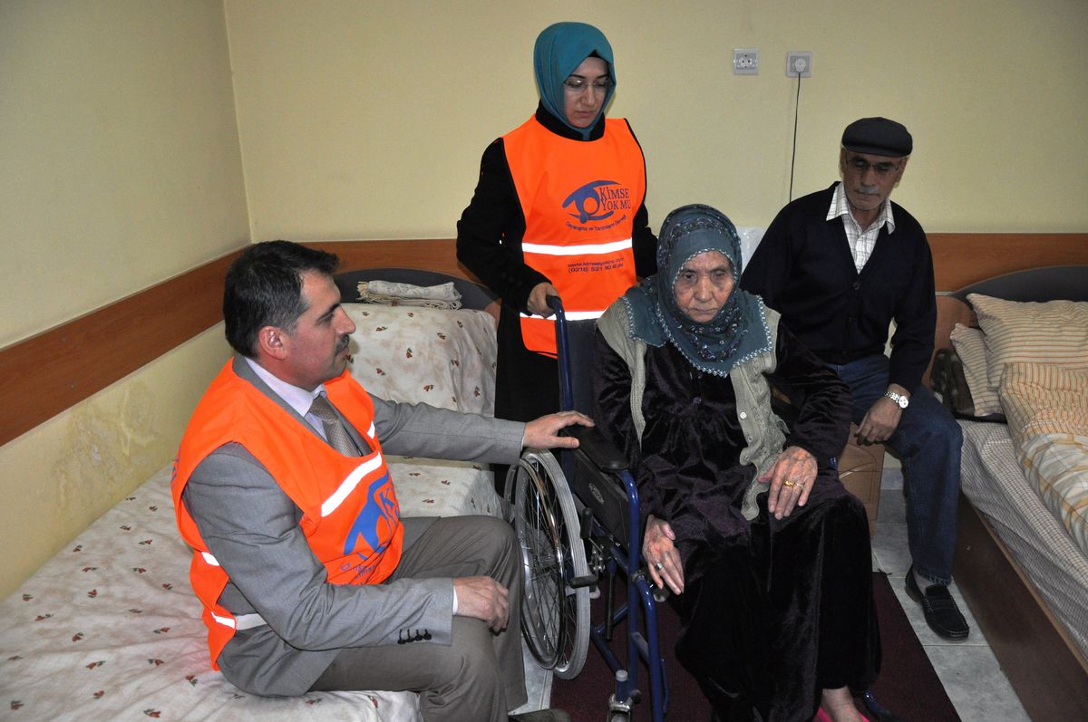 95 Yaşındaki Zelefşan Nine\'nin İsteği Yerine Getirildi