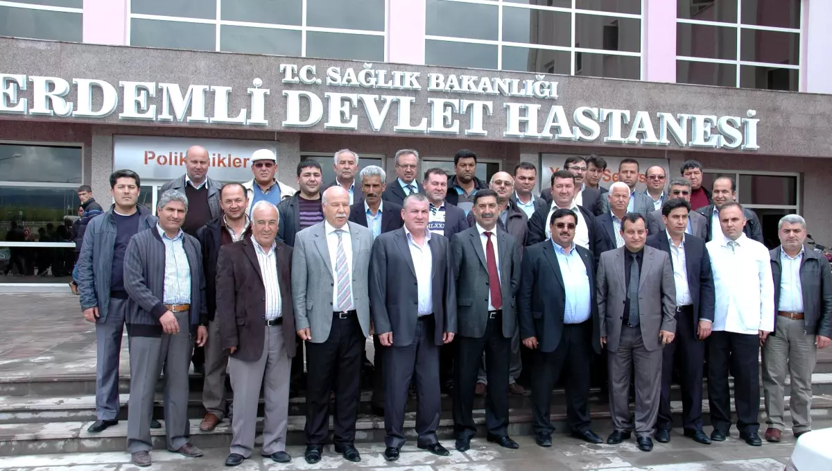 AK Parti Erdemli İlçe Yönetiminden Yeni Hastane Ziyareti