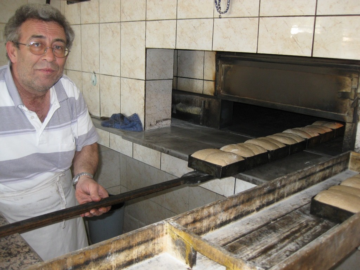 Eşine Yaptığı Ekmek Beğenildi, Şimdi Yetiştirmekte Güçlük Çekiyor