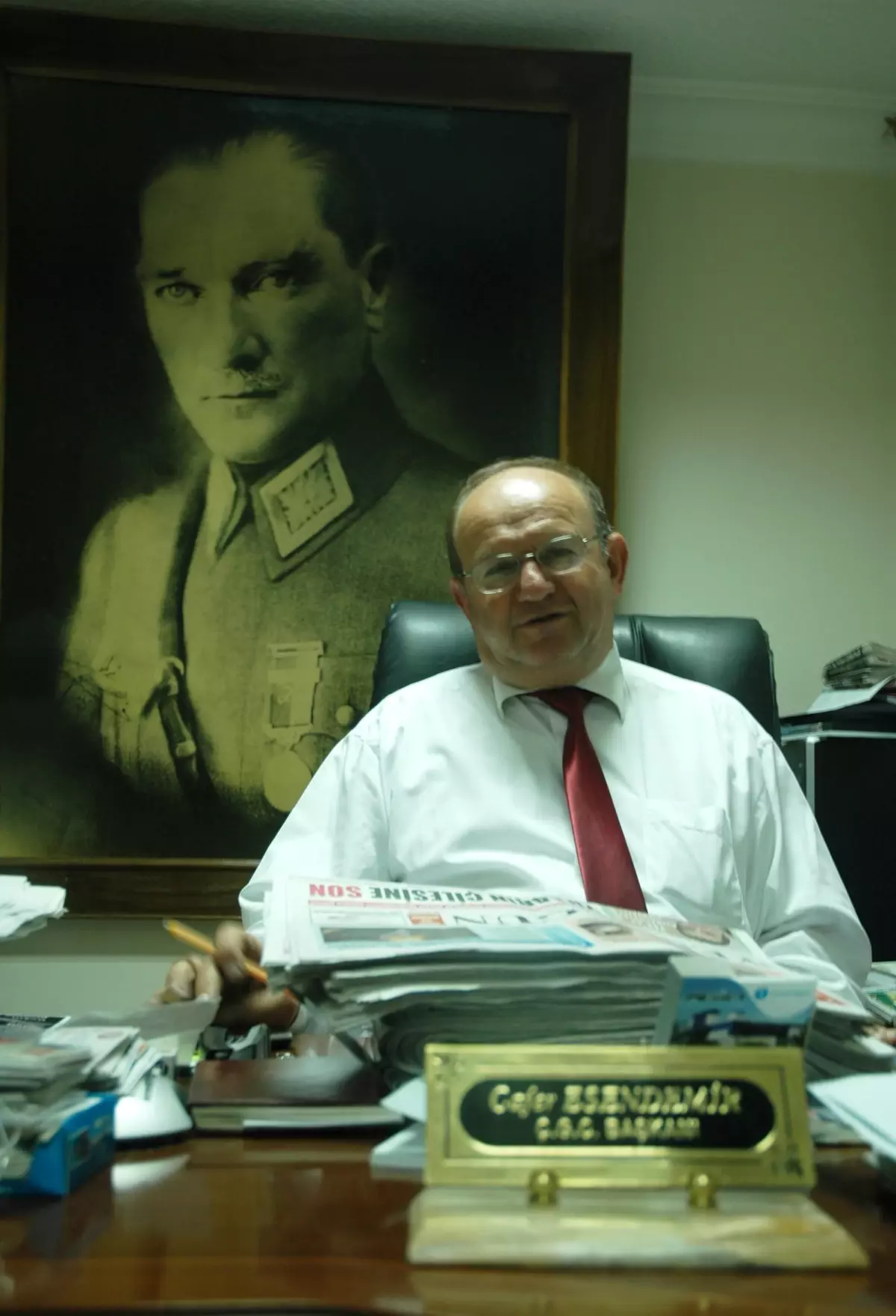 Gazetecilerin Yıpranma Hakkının İadesini Bekliyor