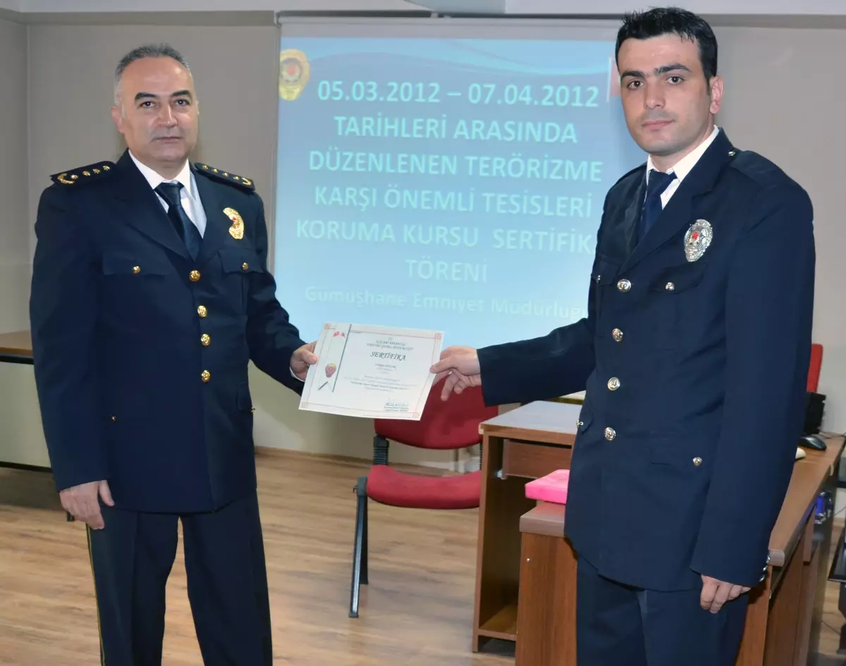 Gümüşhane\'de Terörizme Karşı Önemli Tesisleri Koruma Kursu Düzenlendi