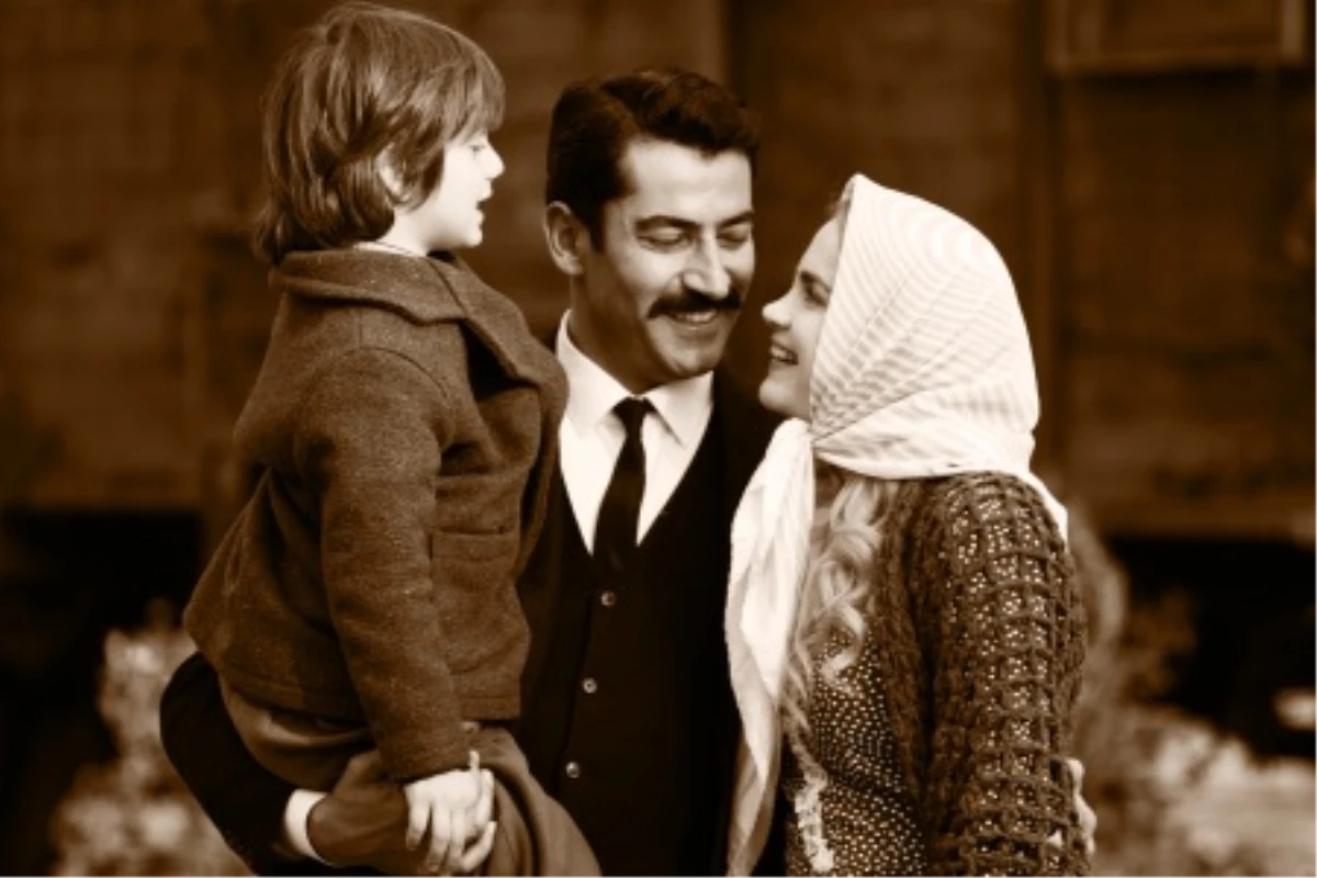 İmirzalıoğlu'nun Eşsiz Gülümsemesi Var