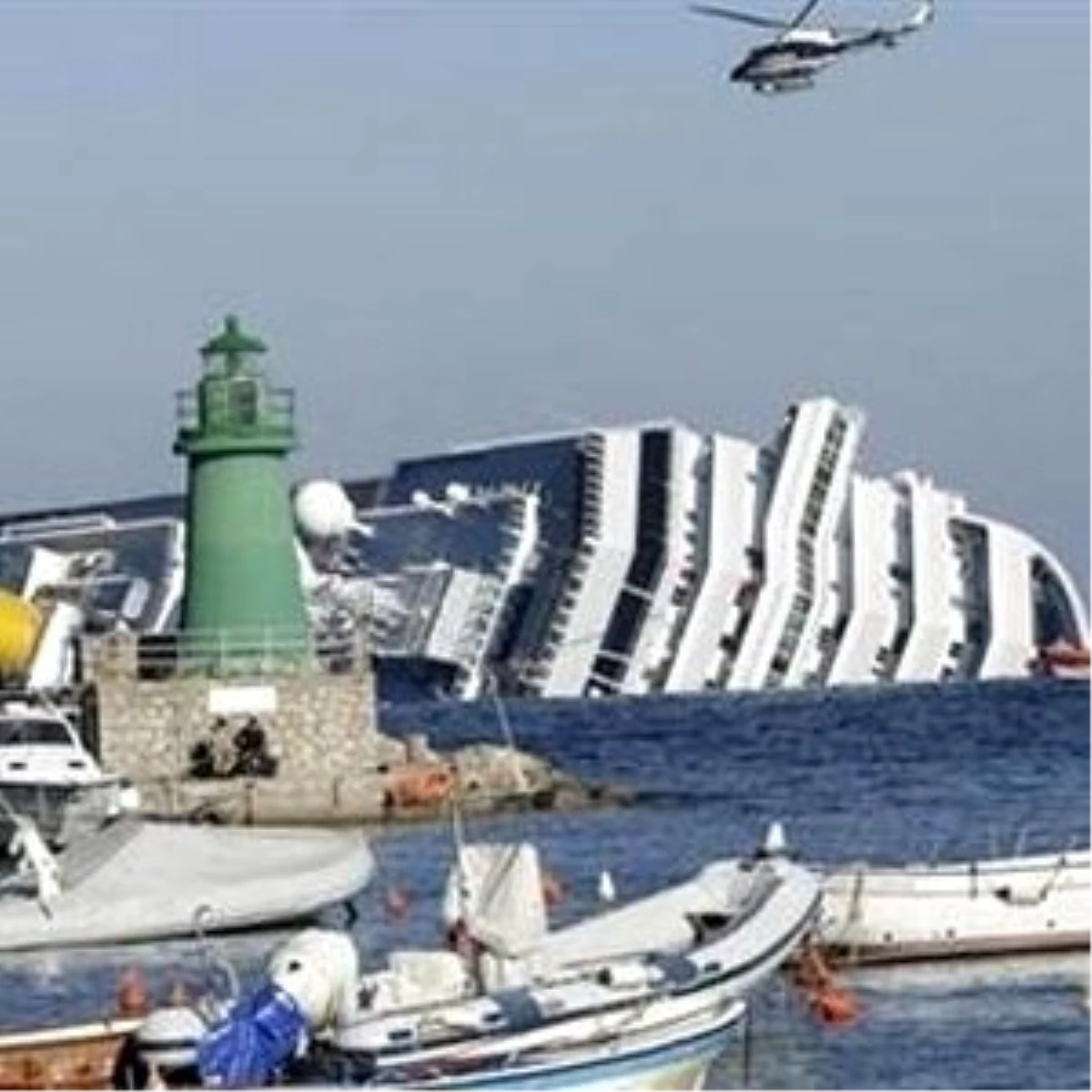 İtalya\'daki Gemi Kazası
