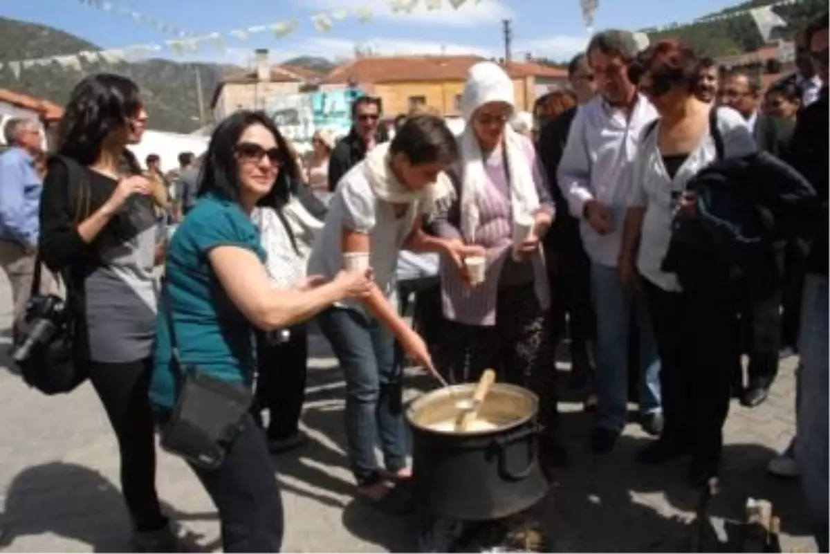 Mantar Festivalinde Mantar Çorbası İkramı