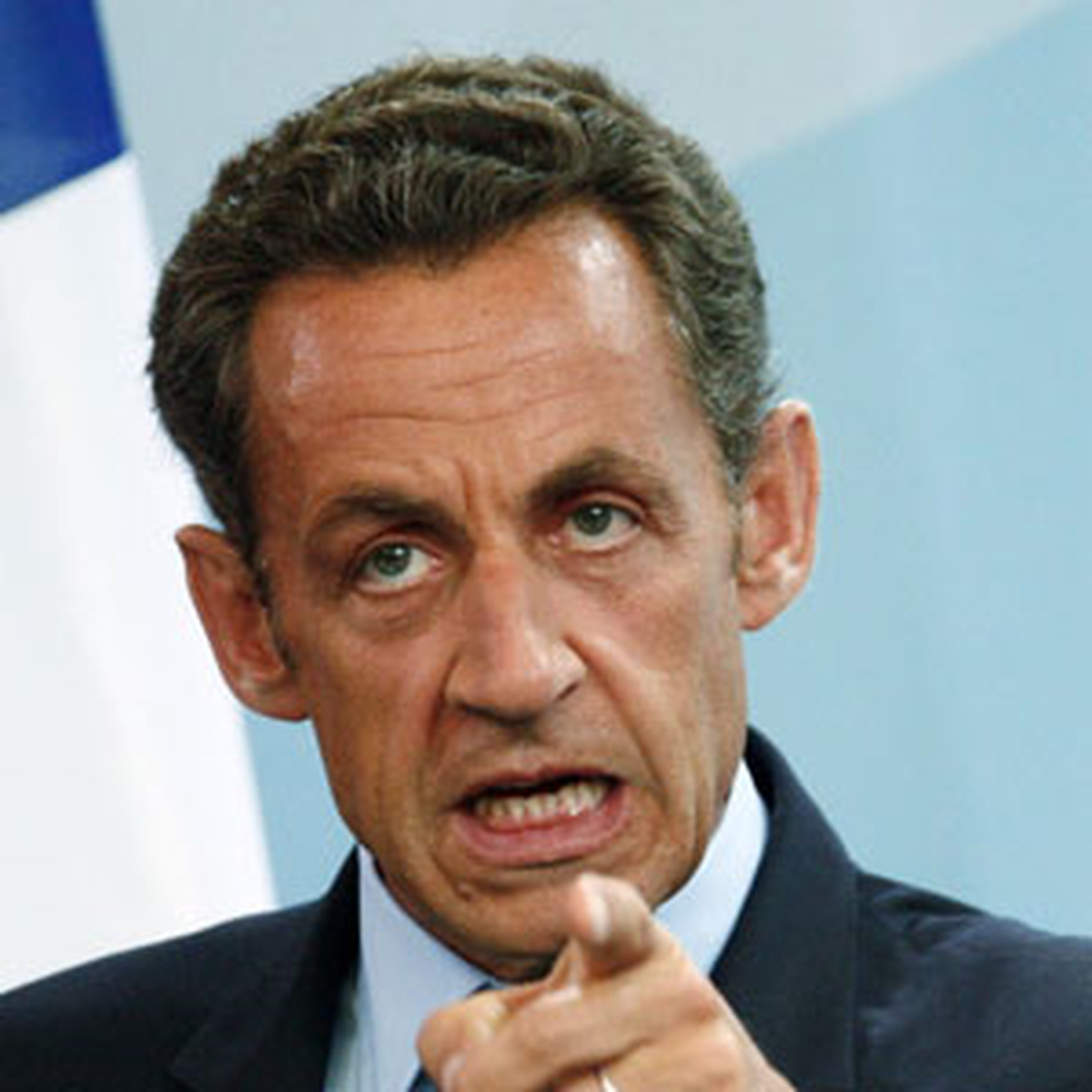 Sarkozy, Ateşkese İnanımıyor