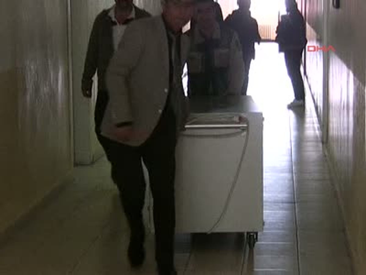 Üniversitede Taşınabilir Akıllı Sınıf Yaptılar