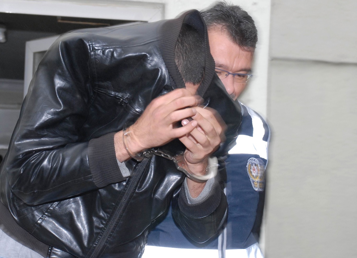 Uyuşturucu Operasyonu Zanlısı 7 Kişi Tutuklandı