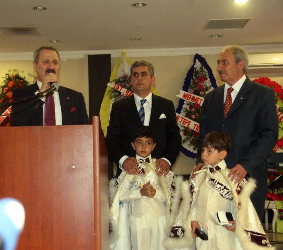 Bakan Çağlayan Mardin\'de Kirve Oldu