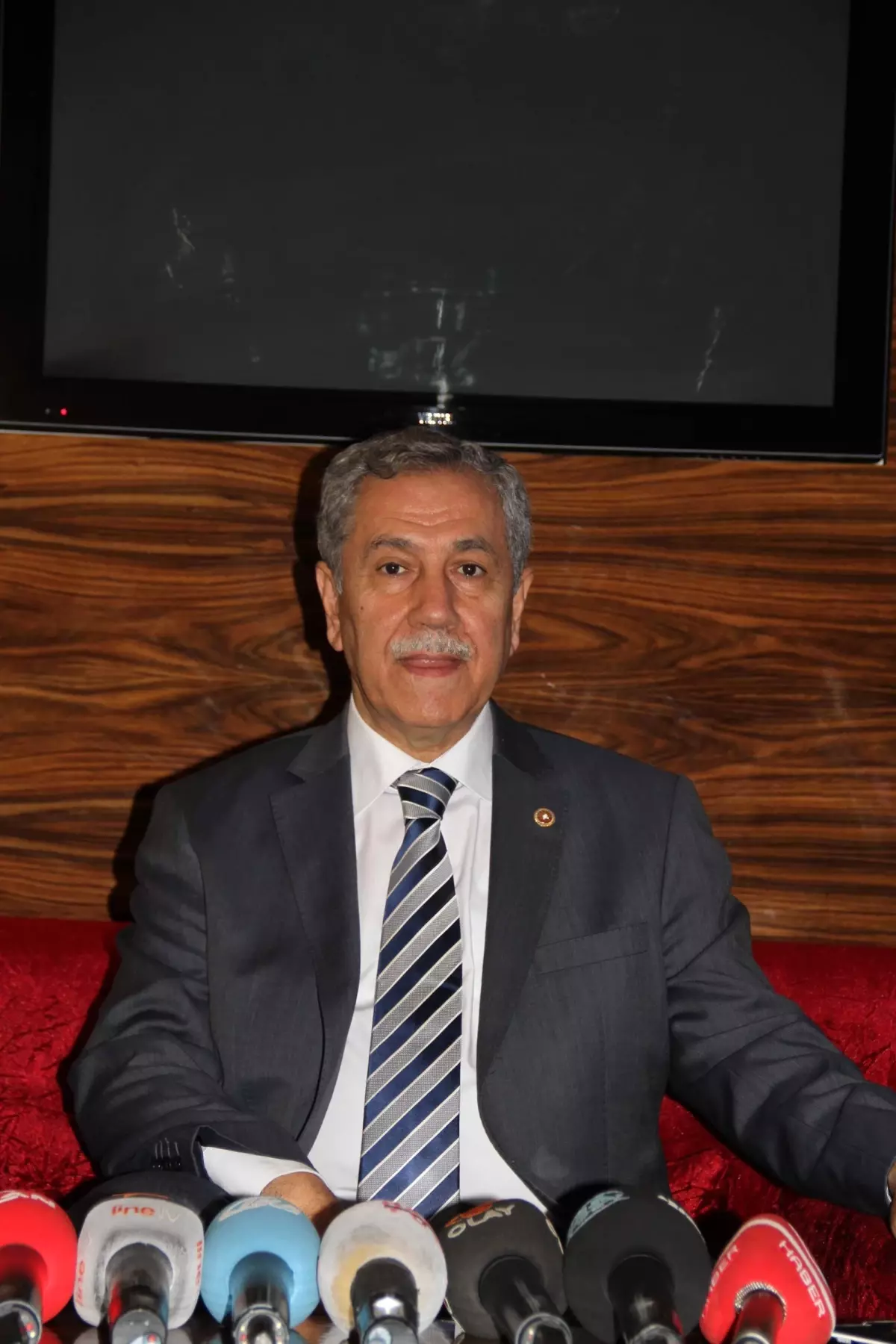 Bülent Arınç: "Bizde Kavga Olmaz"