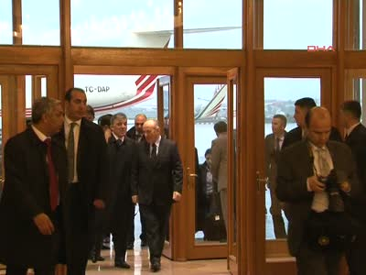 Cumhurbaşkanı Abdullah Gül İstanbul\'a Geldi