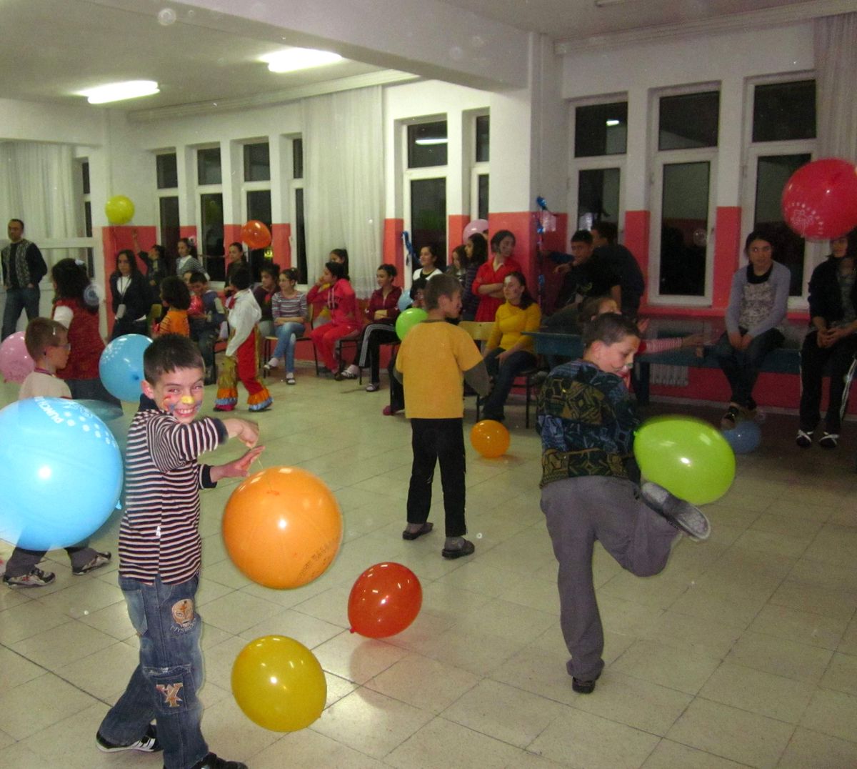 Açed'ten Yibo'da Kalan Öğrenciler İçin Eğlence