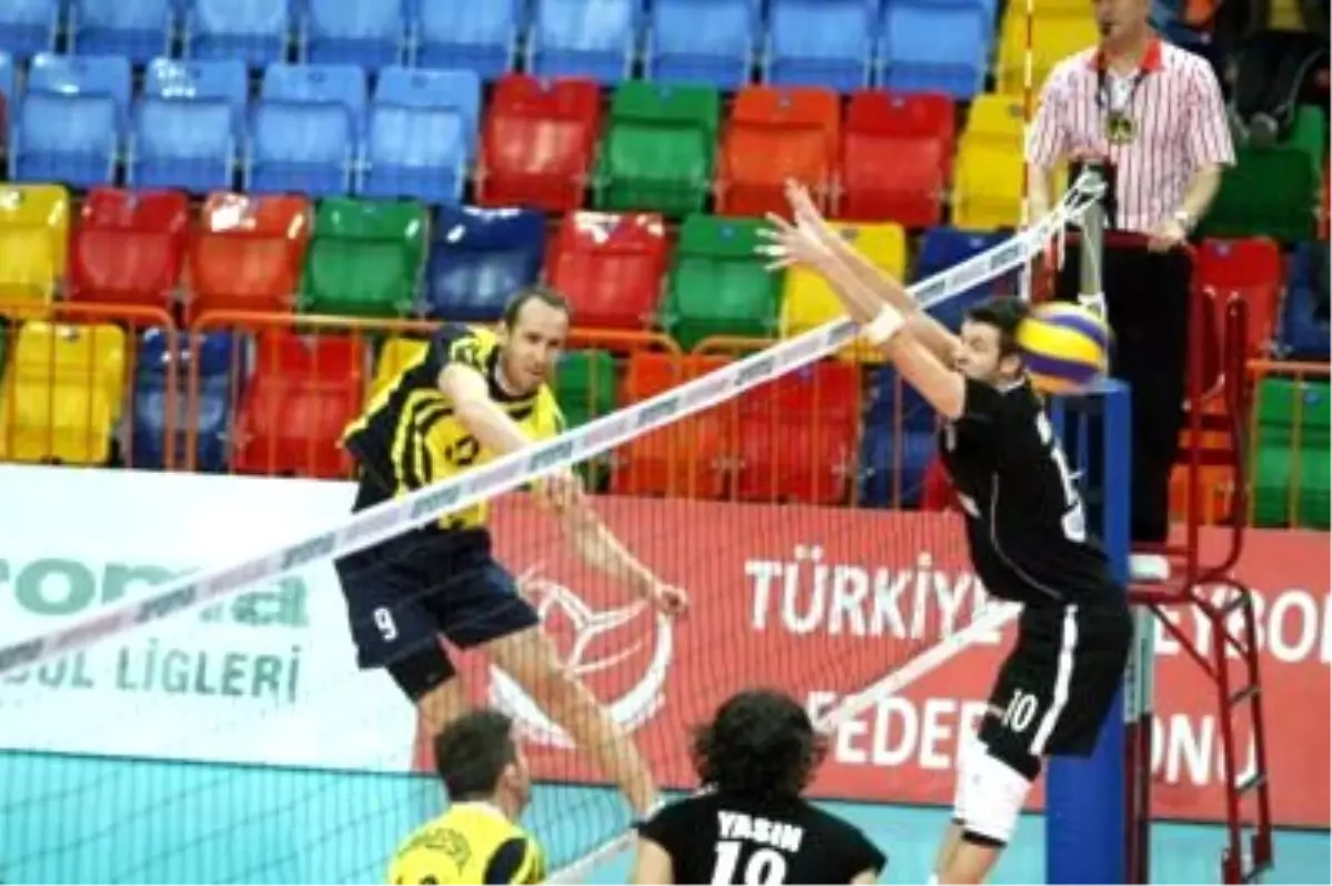 Aroma Erkekler Voleybol 2. Lig Final Grubu