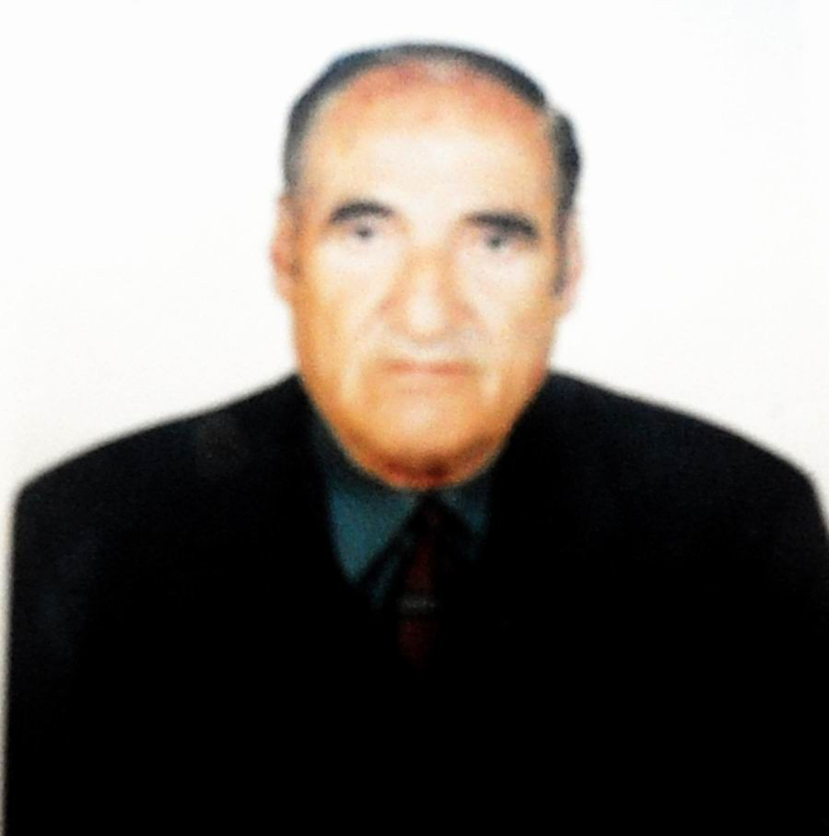 Ayvalık'ta Emekli Öğretmen Evinde Ölü Bulundu