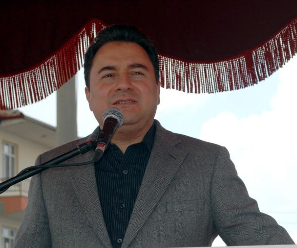 Babacan, Kuran Kursu ve Öğrenci Yurdu Temeli Attı