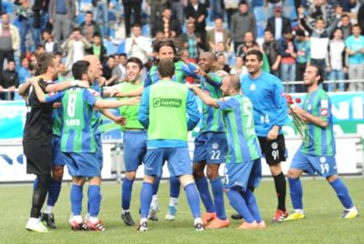 Bal Ligindeki Karşılaşma Olaylar Nedeniyle Oynanamadı