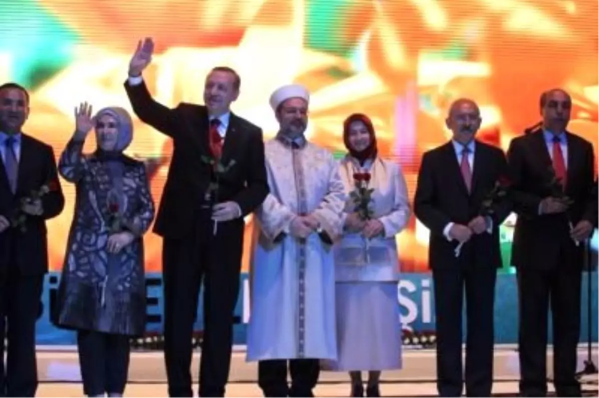 Başbakan, 'Kutlu Doğum Haftası' Açılışında Konuştu 1 Başbakan Recep Tayyip Erdoğan Açıklaması