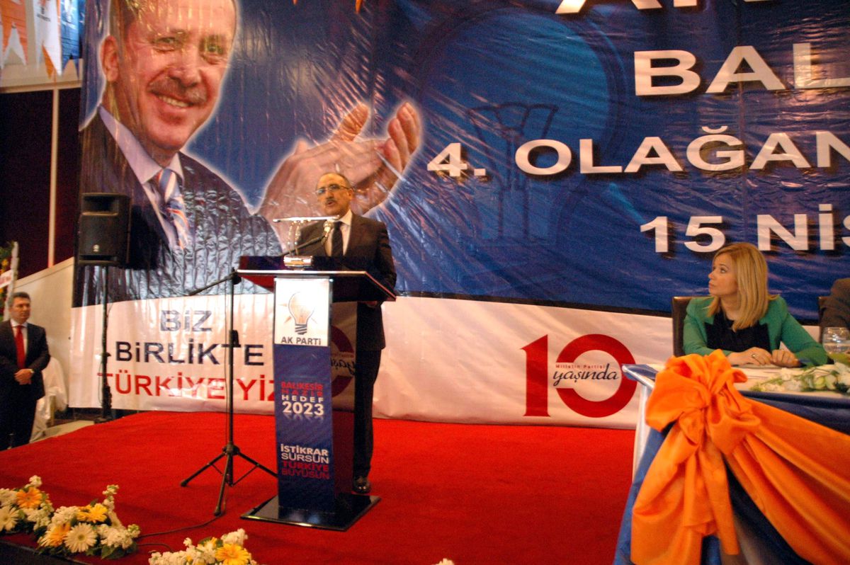 Başbakan Yardımcısı Atalay, Balıkesir İl Kongresine Katıldı