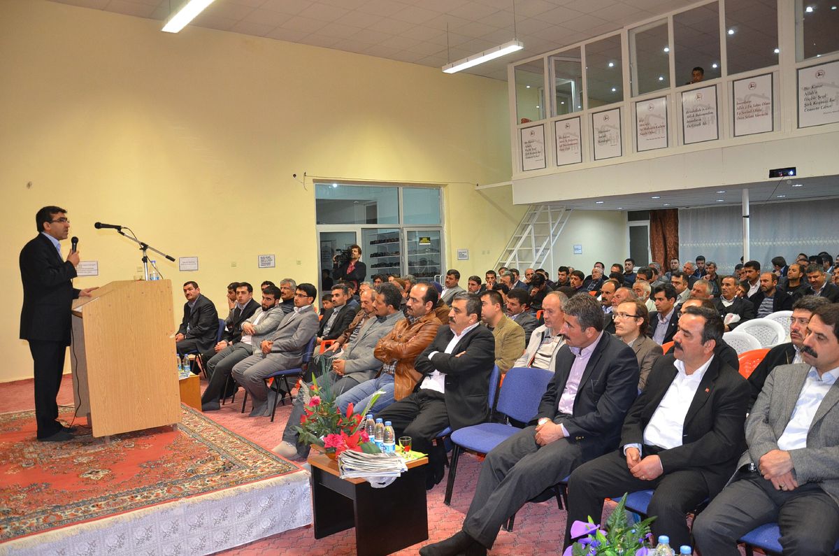 Darende'de Kutlu Doğum Konferansı Verildi