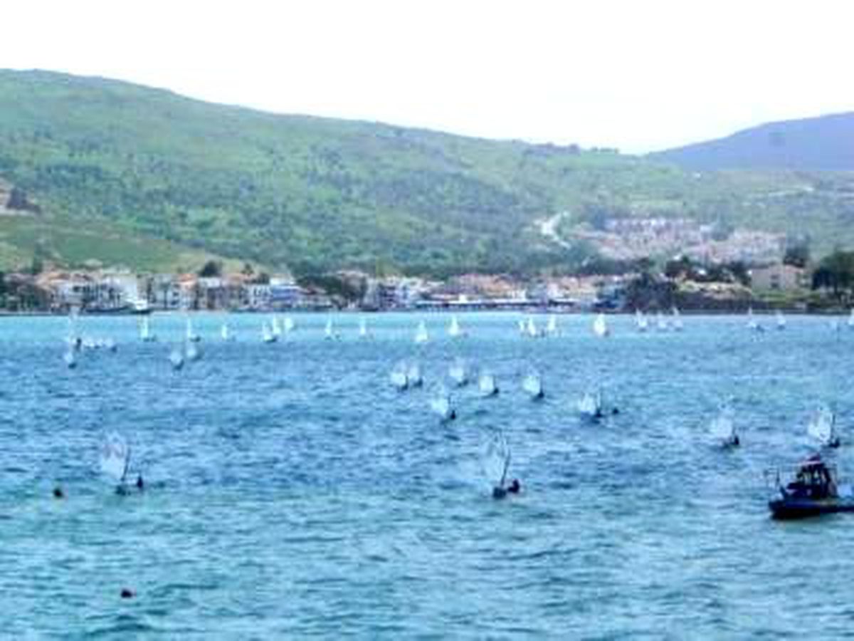 Foça\'da Yelkenler Açtı