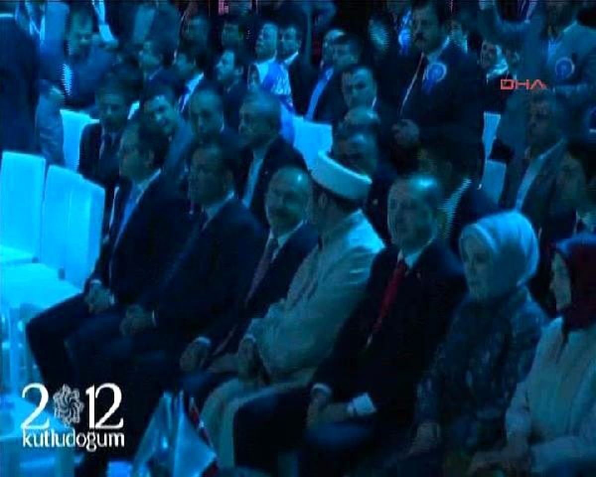 Kılıçdaroğlu, Sevgisizlikten Yakındı