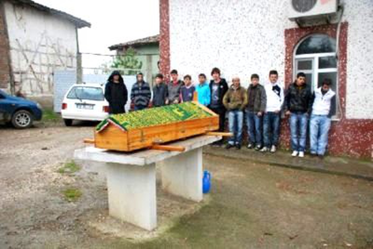 Çakmakgazı Soluyan Liseli Öldü