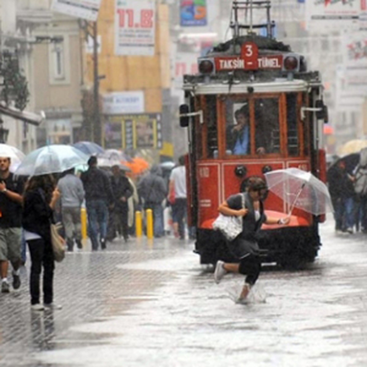 Meteoroloji\'den Kuvvetli Yağış Uyarısı