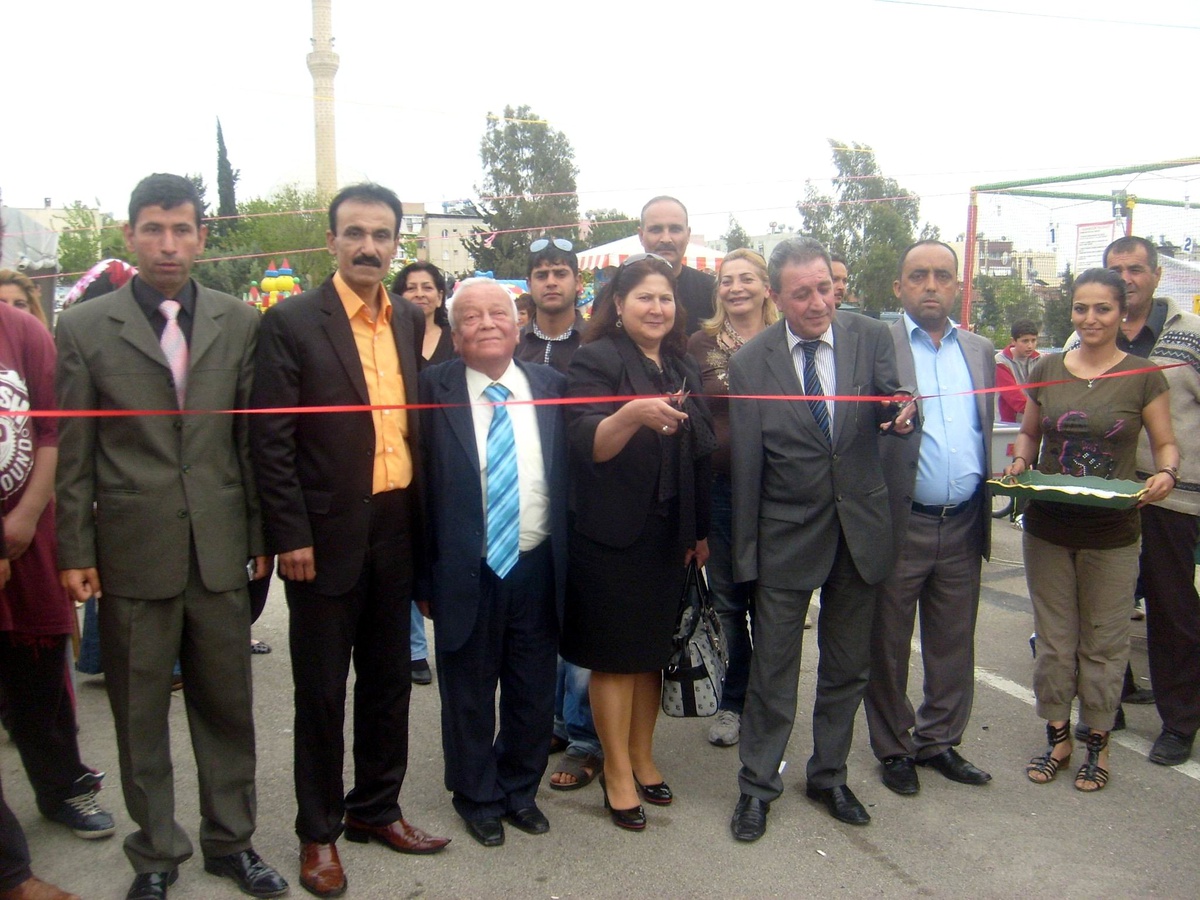 Sakatlar Derneğinden El Sanatları Sergisi
