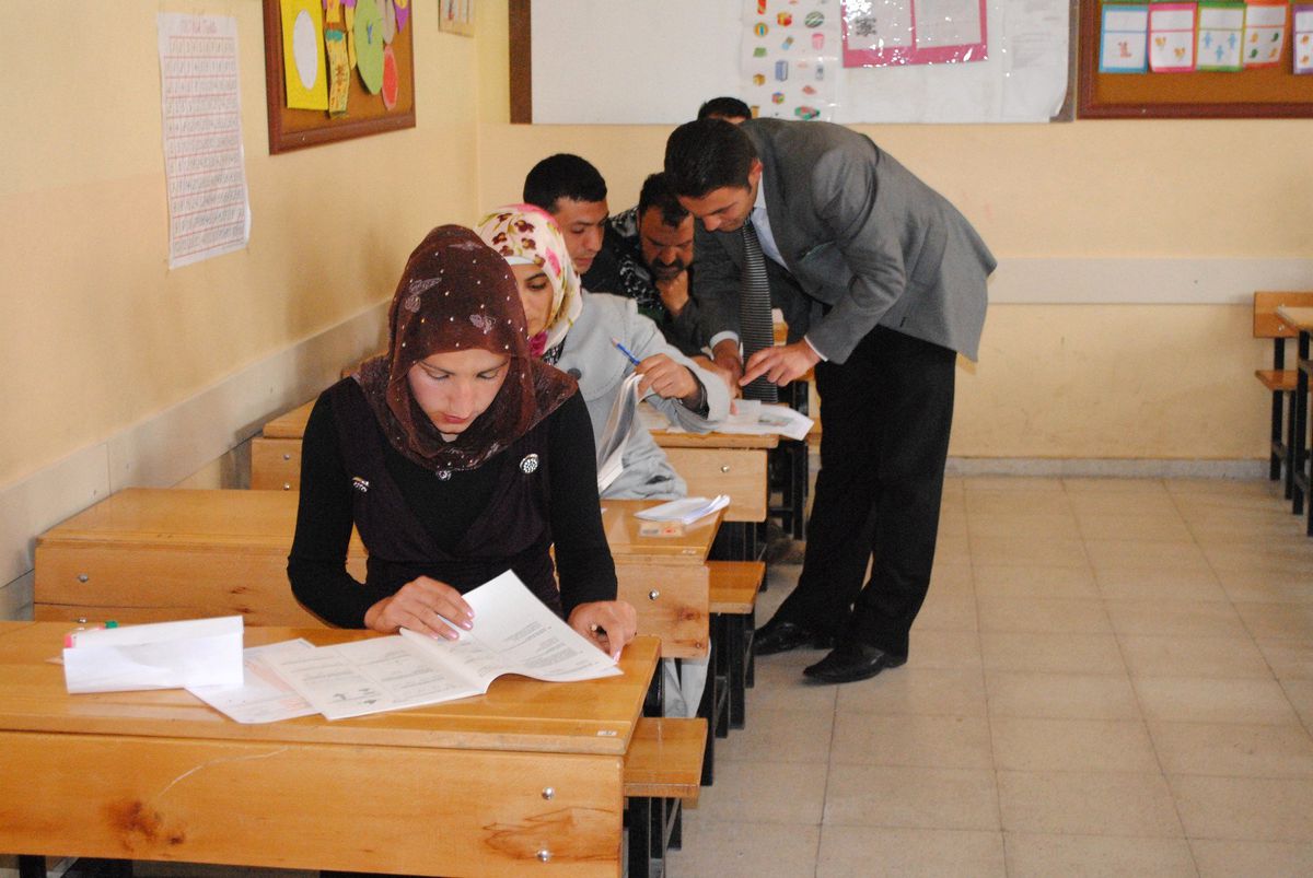 Siverek\'te Açık Öğretim Sınavı Yapıldı