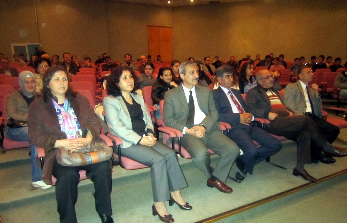 Yurtta Kalan Öğrencilere 'Zaman Yönetimi' Anlatıldı